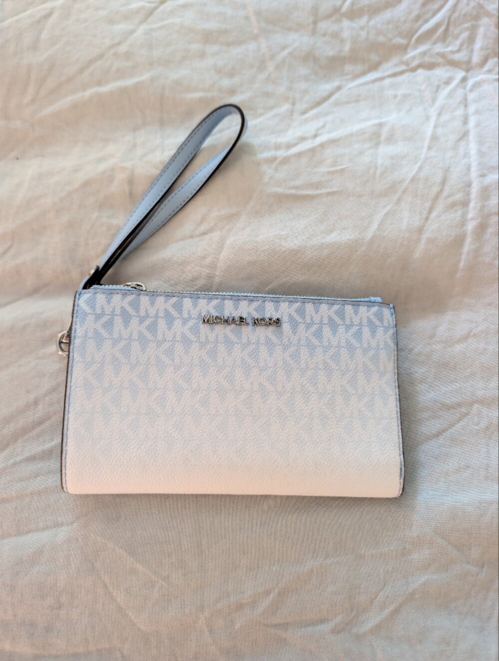 NWT Michael Kors Jet Set Travel Large Double Zip Wristlet – Light Sky Ombré